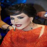   أحلام ترتدي الحجاب  